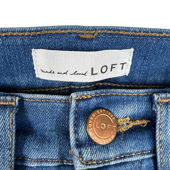 LOFT Women's Size 26/2  High Waist Flare Crop Stretch Jeans Raw Step Hem - Picture 4 of 7